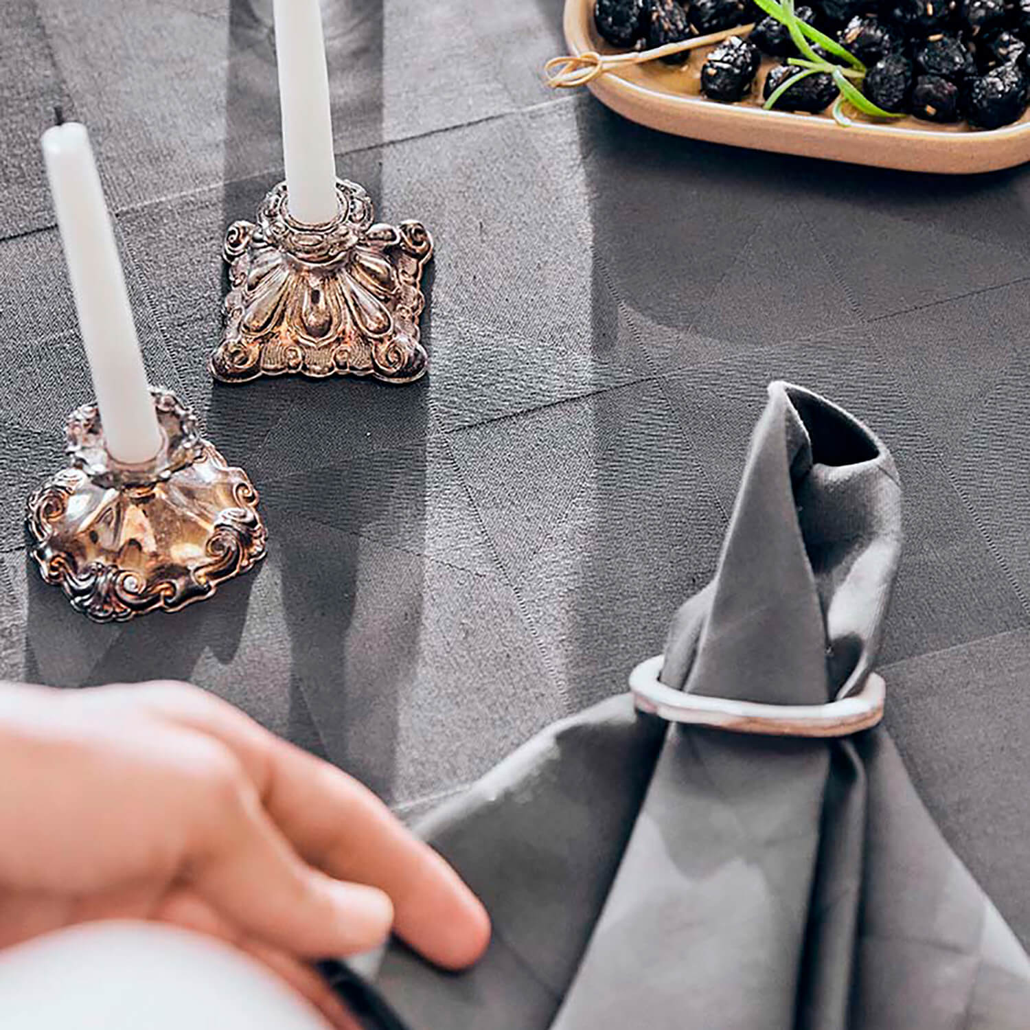 Compliments Wind Stofserviet, Mørk Grå