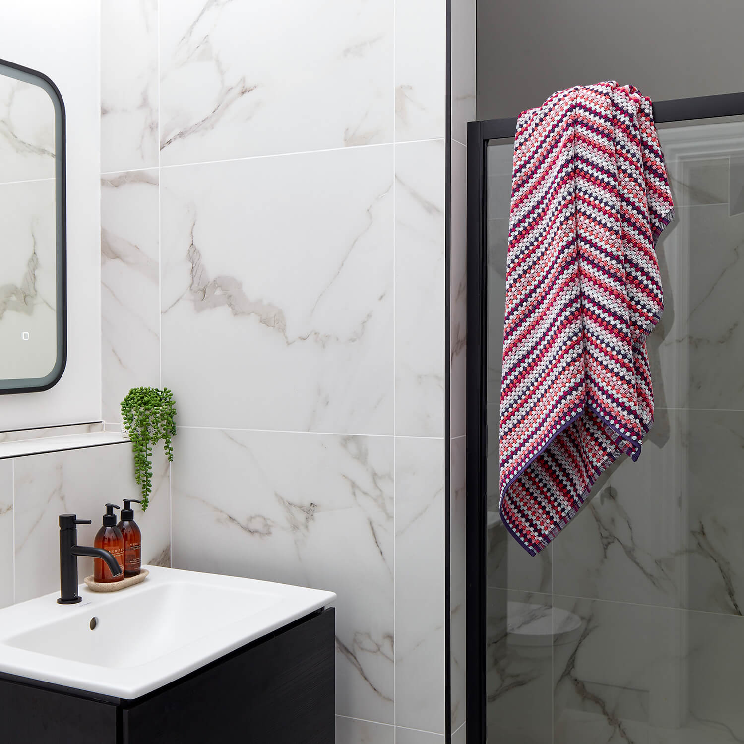 Christy Carnaby Stripe Håndklæde, Berry