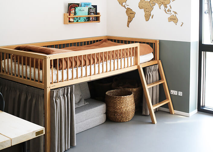 Børnehule med gardiner