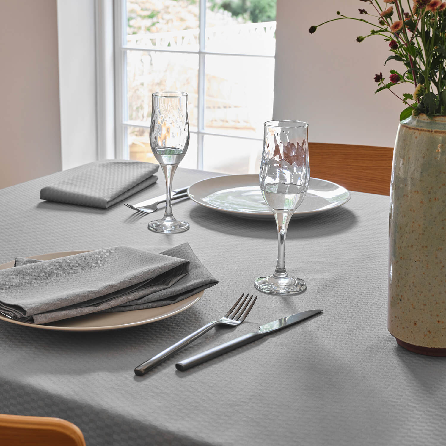 Compliments Tile Damaskdug, Silver Grey