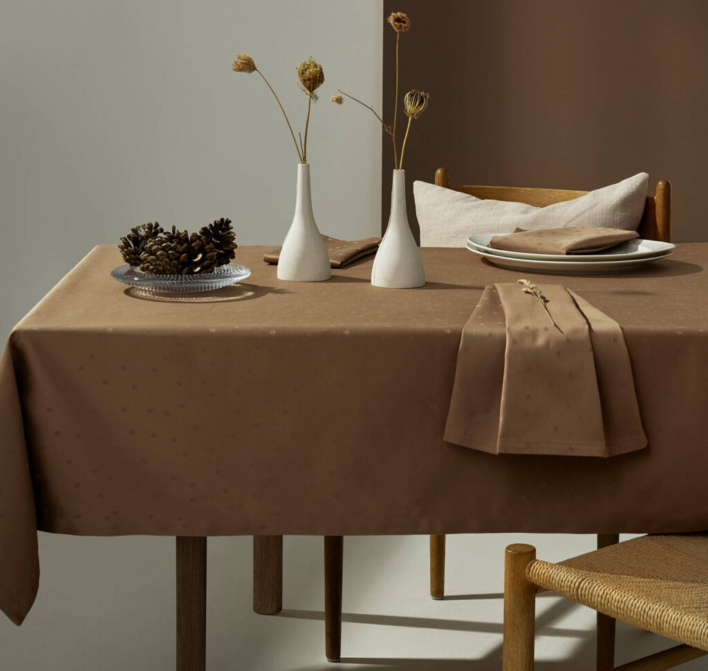 Compliments Confetti damaskdug, walnut