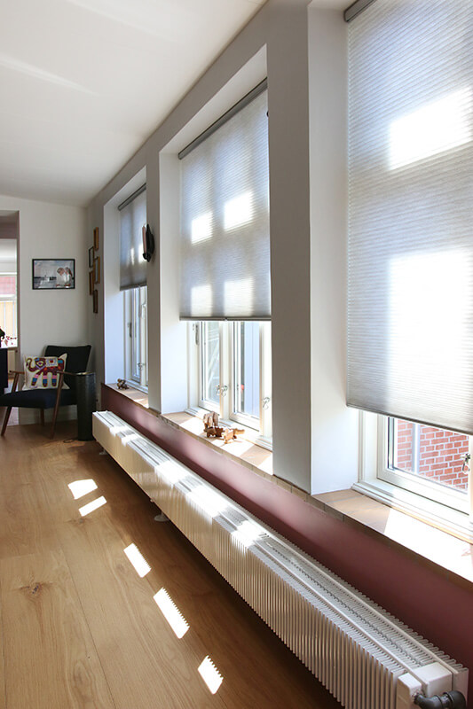 Badmintonpigernes Hus - Lyse gardiner - blog