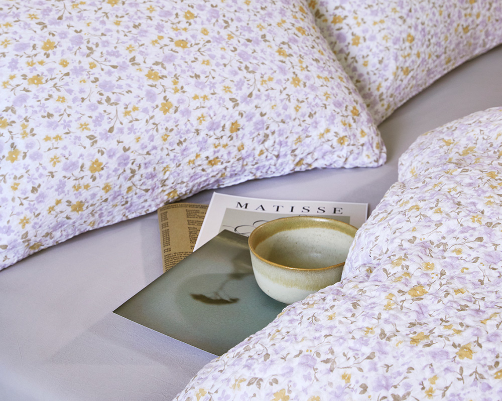 Clara sengesæt med bæk og bølge - Høie