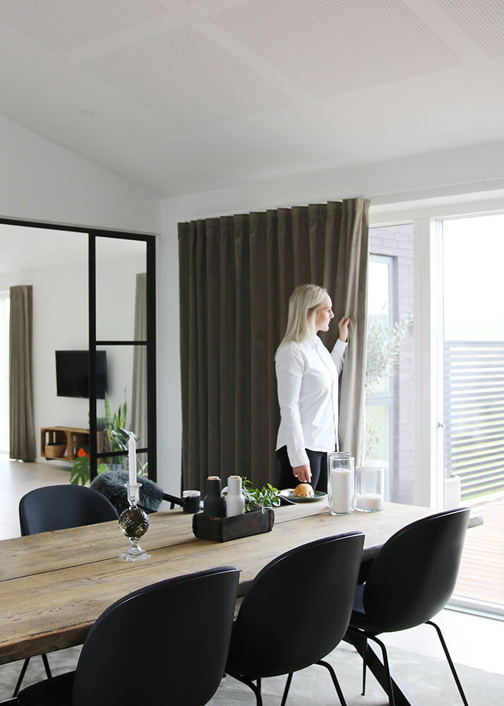 Case Katarina og Søren - velourgardiner