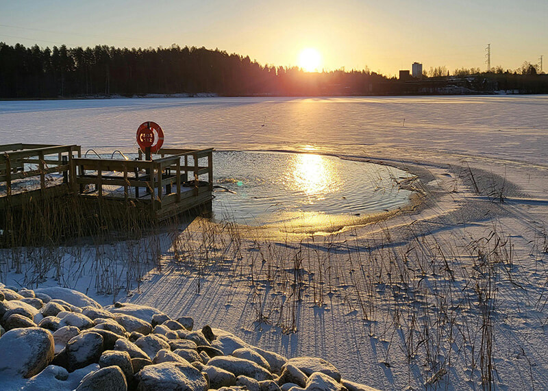Vinterbadning - foto af Petri Jaaskelainen
