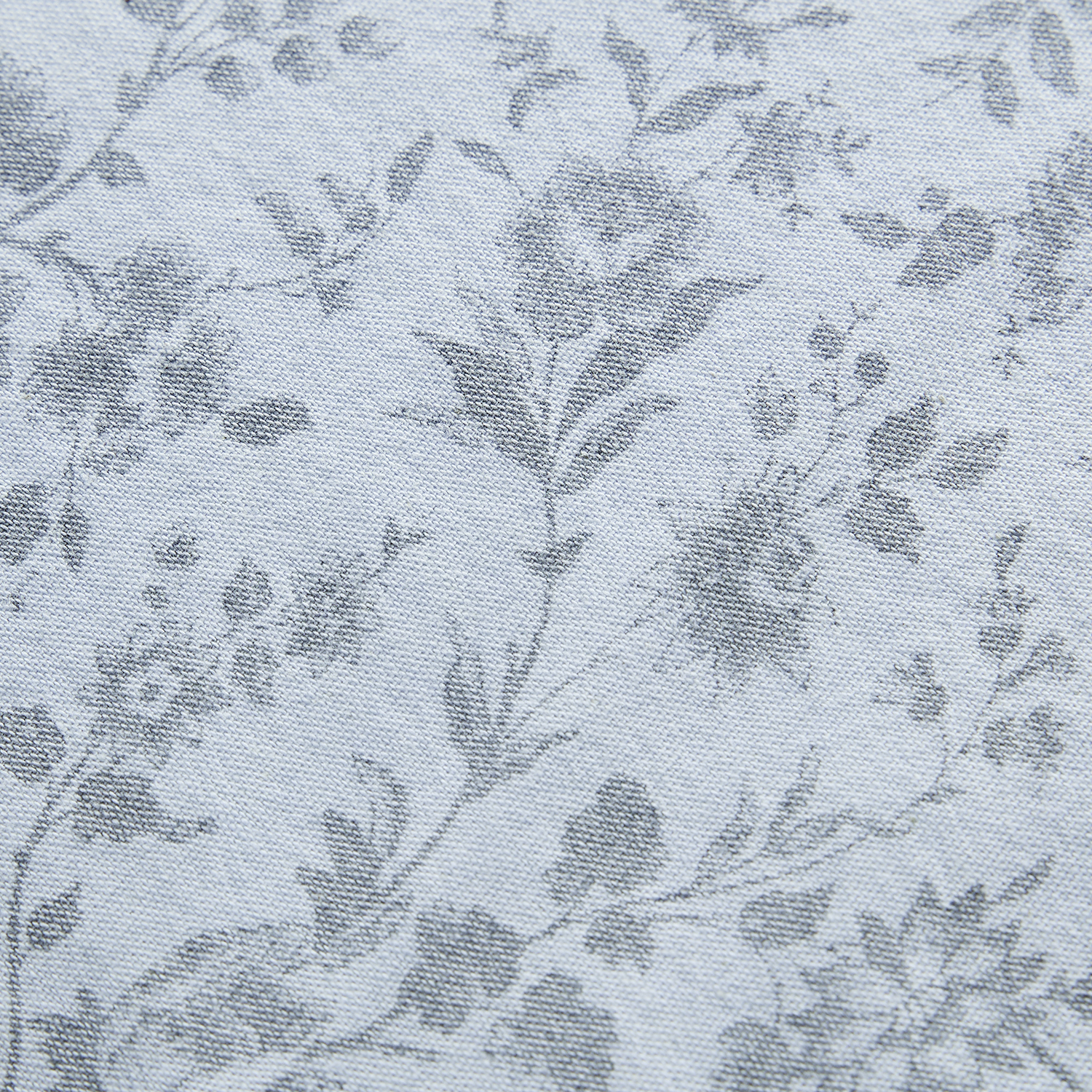 Compliments sengesæt Blossom, Dusty Blue -closeup
